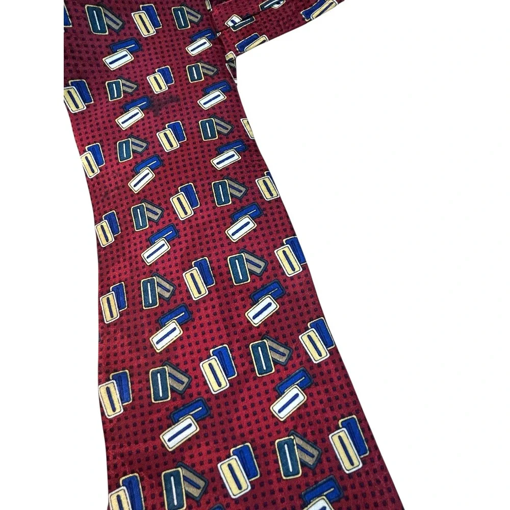 Hanover Square Mens 100% Silk Burgundy Geometric Pattern‎ Neck Tie